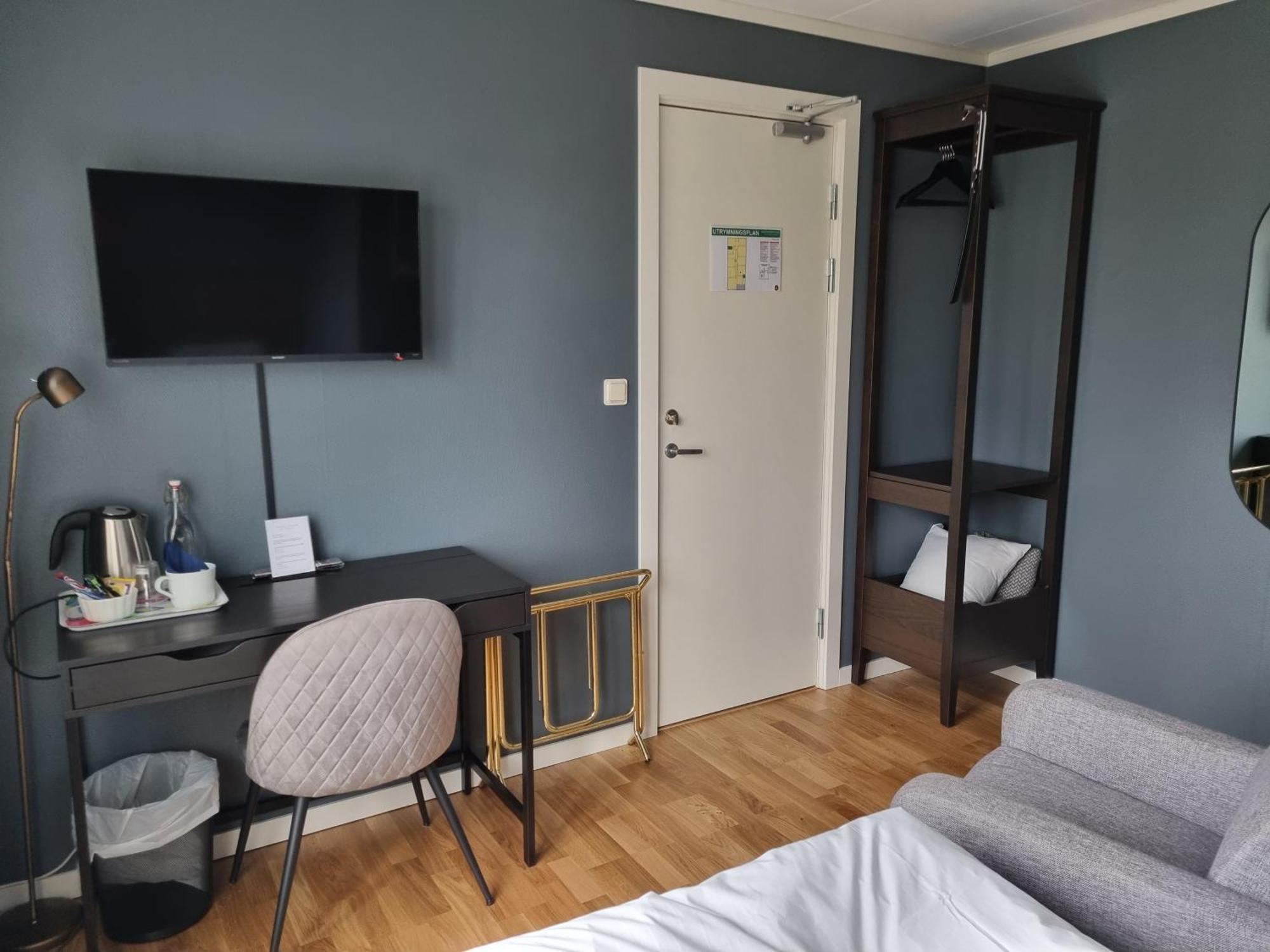 Hotell Zlafen Bed And Breakfast Karlskoga Extérieur photo