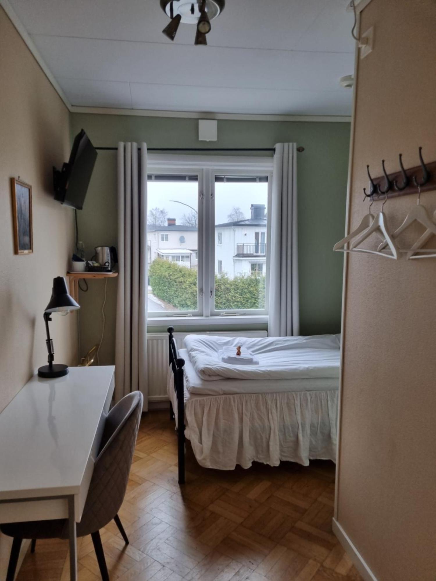 Hotell Zlafen Bed And Breakfast Karlskoga Extérieur photo