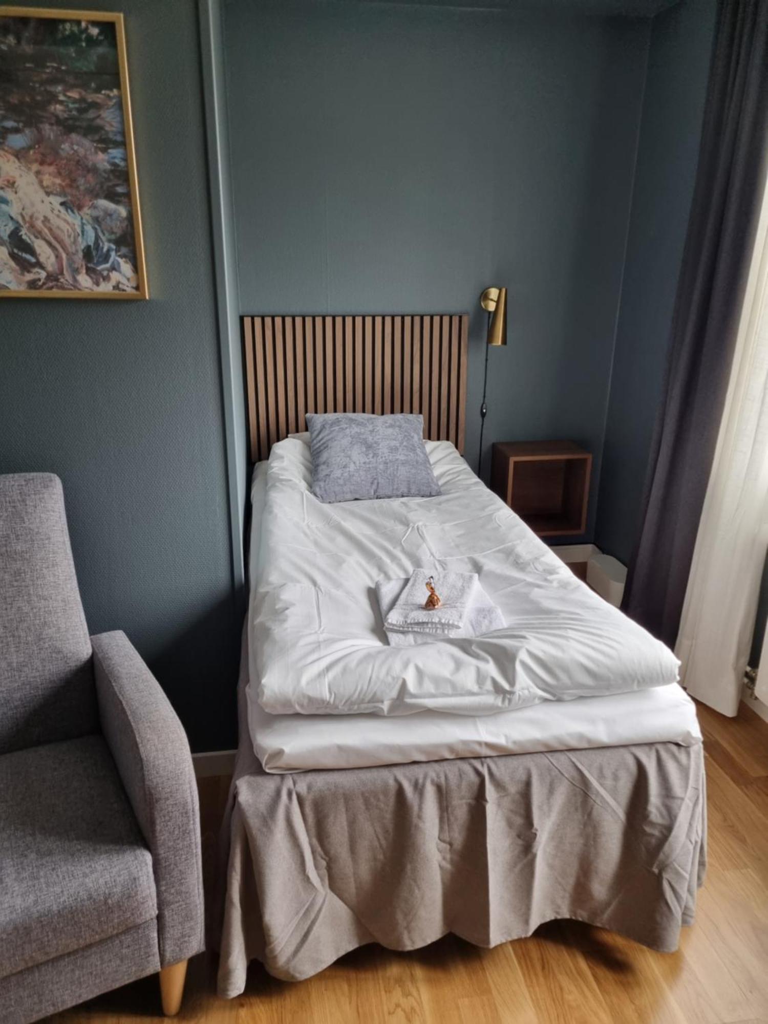 Hotell Zlafen Bed And Breakfast Karlskoga Extérieur photo