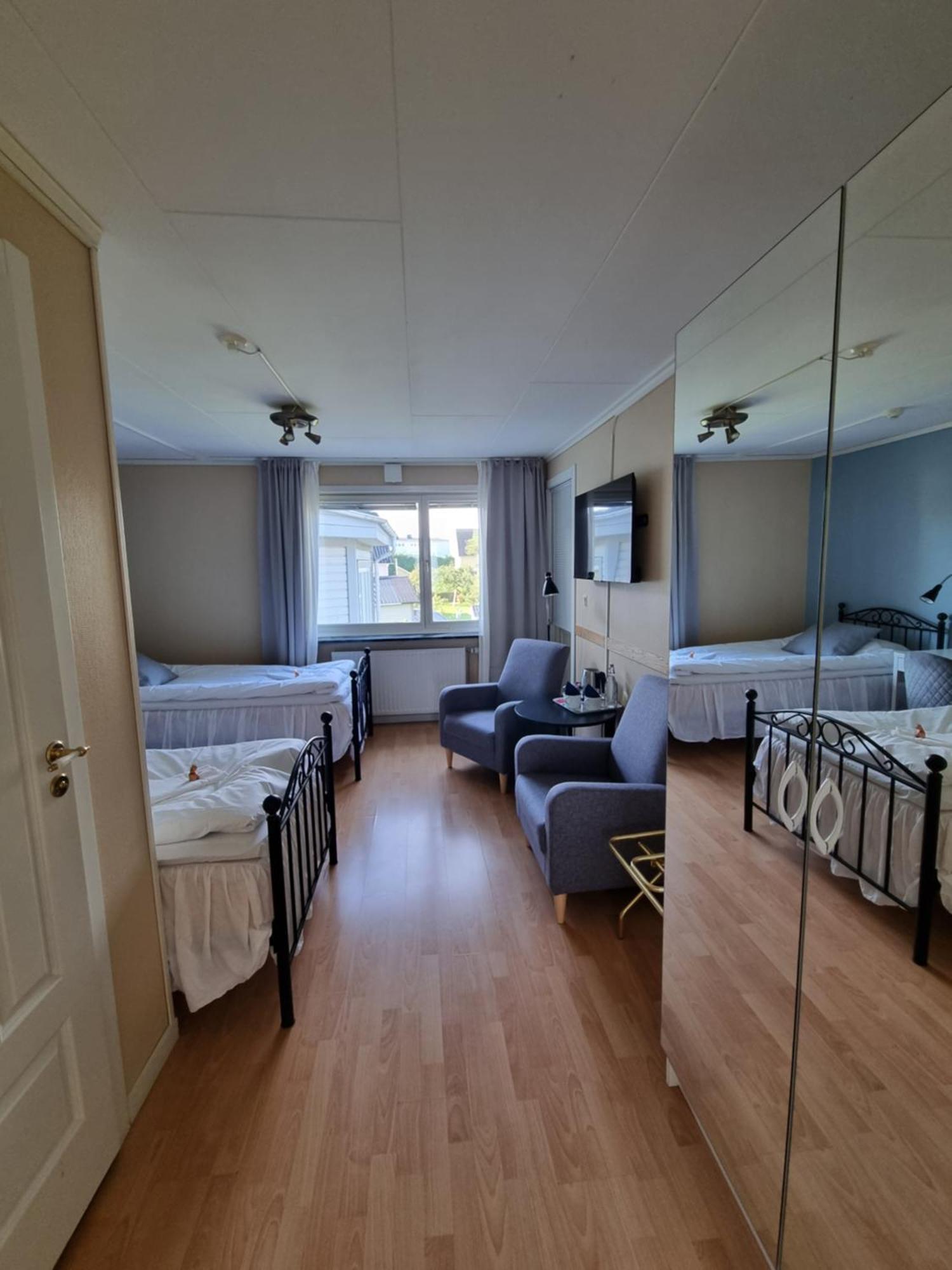 Hotell Zlafen Bed And Breakfast Karlskoga Extérieur photo