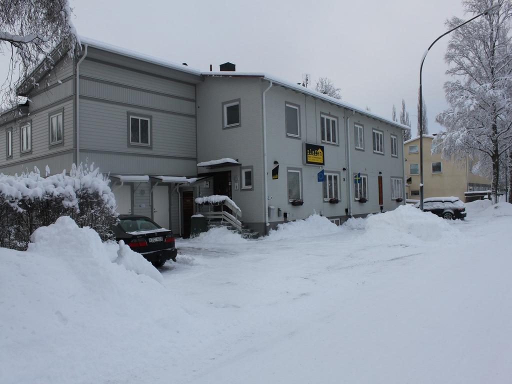 Hotell Zlafen Bed And Breakfast Karlskoga Extérieur photo